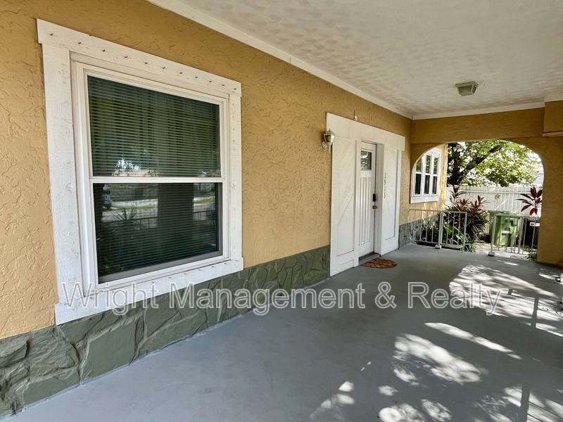 2913 W Tampa Bay Blvd - Photo 3 of 27