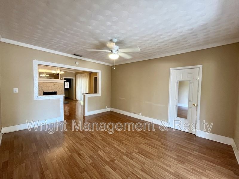 2913 W Tampa Bay Blvd - Photo 5 of 27