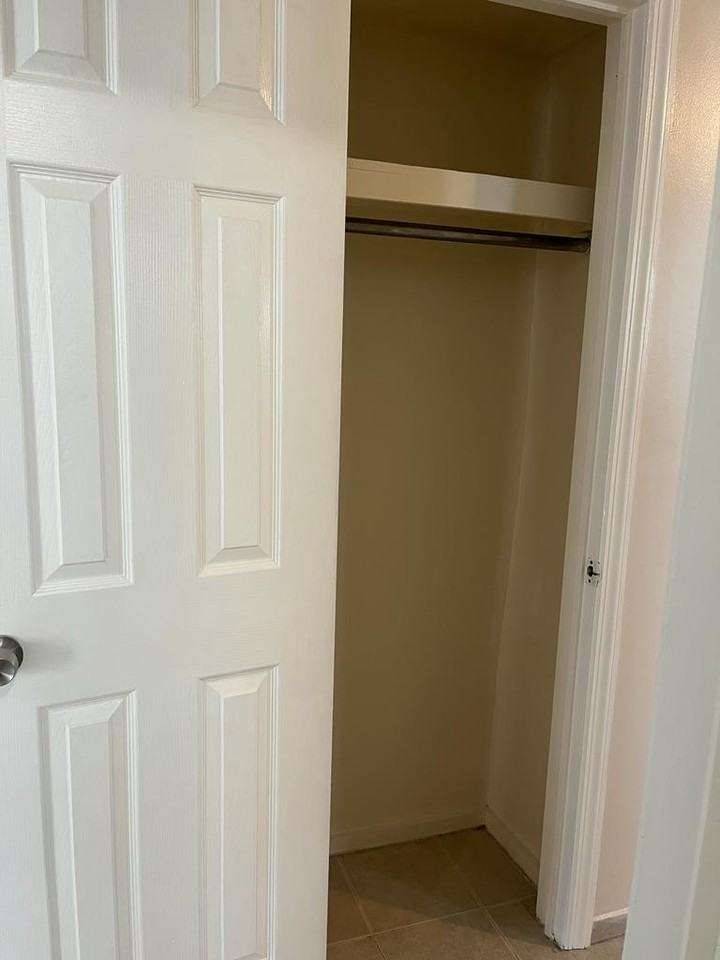 47 Delavan Ave #2 - Photo 2 of 26
