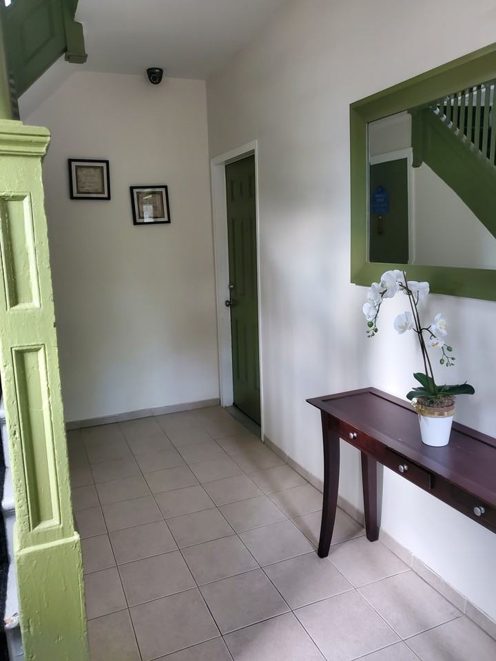 47 Delavan Ave #2 - Photo 6 of 26