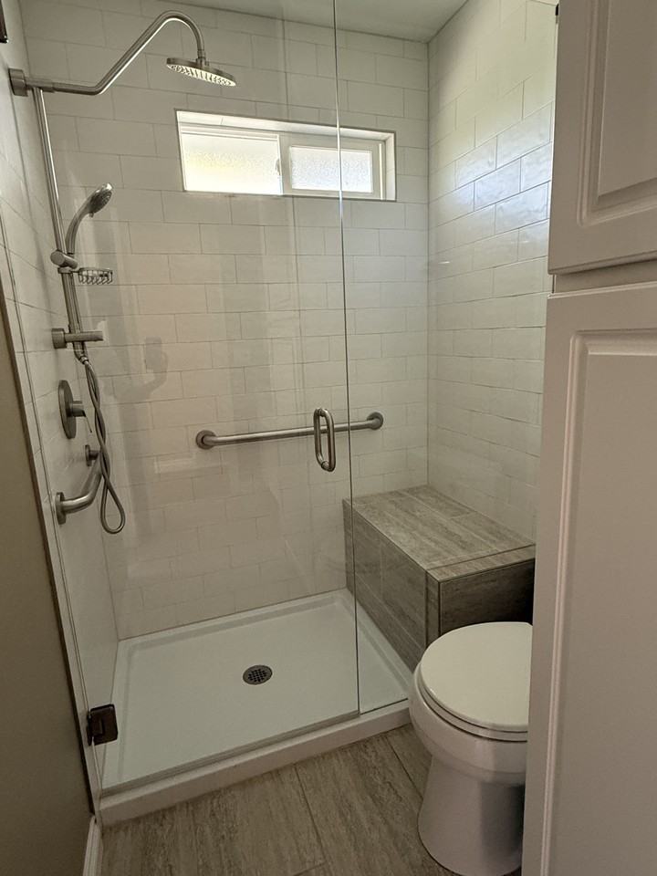 6689 S Delaware St - Photo 2 of 14