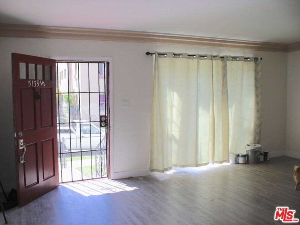 5139 Marathon St - Photo 3 of 15