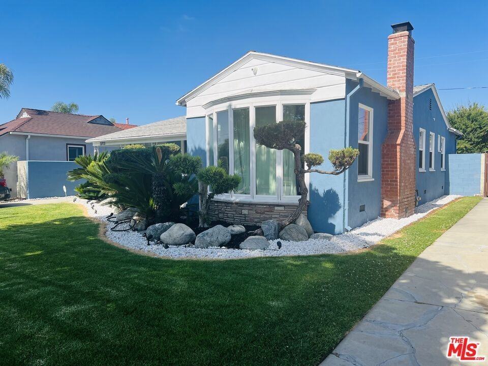 3713 Buckingham Rd - Photo 3 of 28