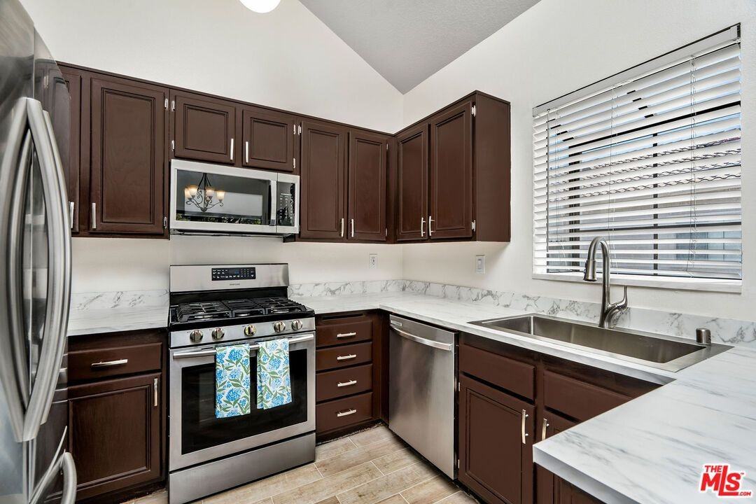 18129 Erik Ct ##328 - Photo 5 of 32