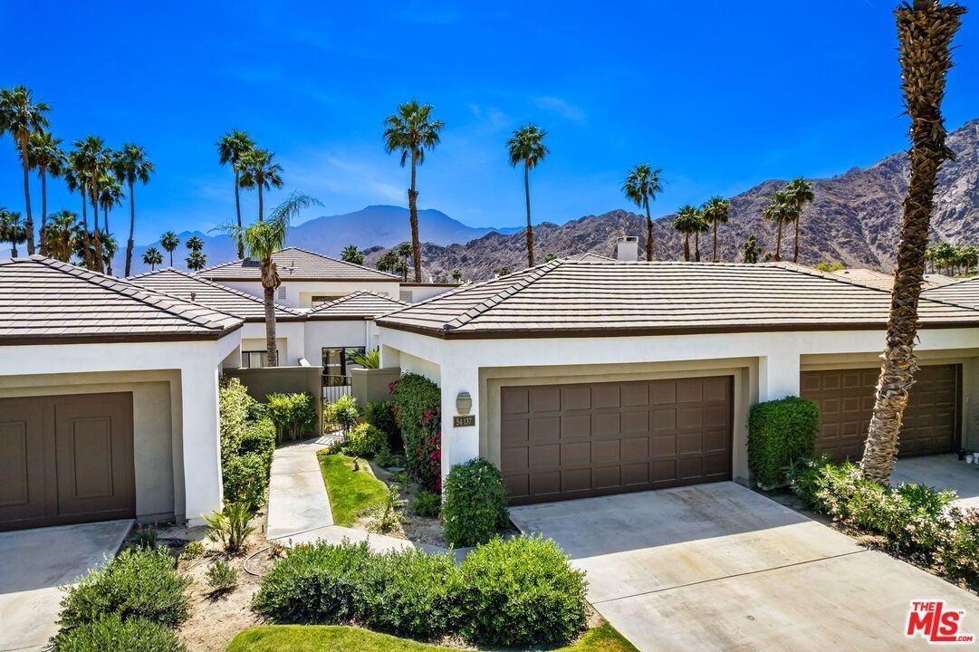54137 Oakhill - Photo 6 of 39