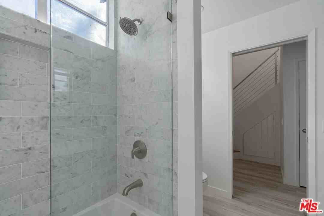29235 Heathercliff Rd ##11 - Photo 6 of 26