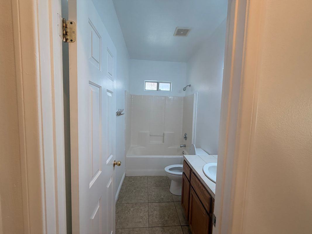 16320 Avenida Monteflora - Photo 4 of 6