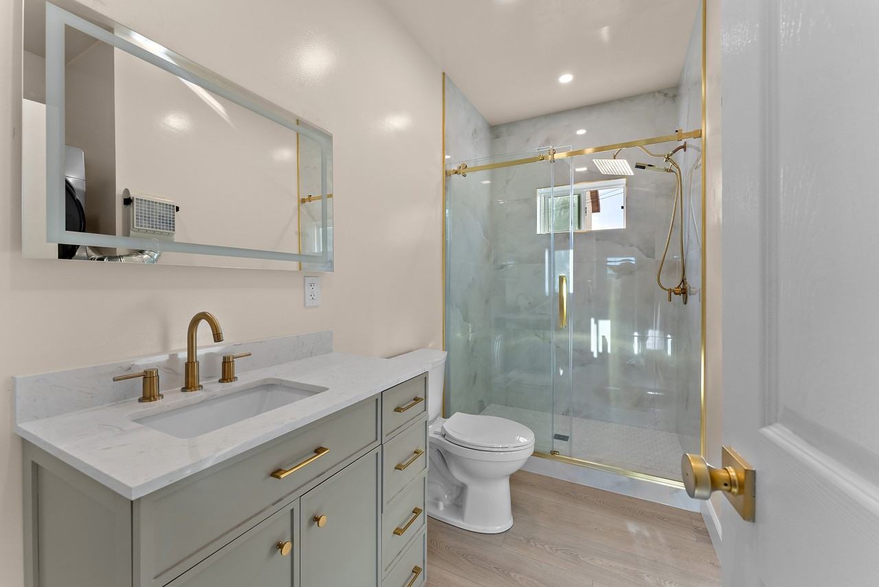 3634 Armstrong St #NA - Photo 6 of 19