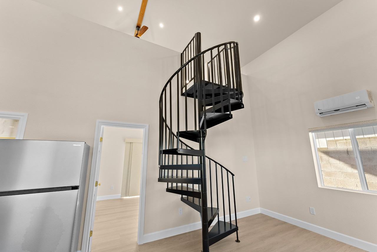 3634 Armstrong St #NA - Photo 7 of 19