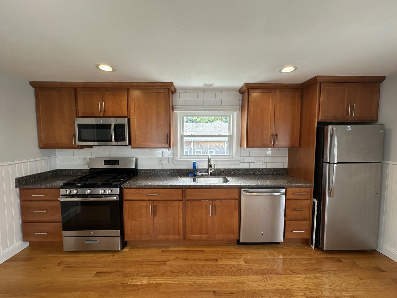 280 Court St #3 - Photo 2 of 10