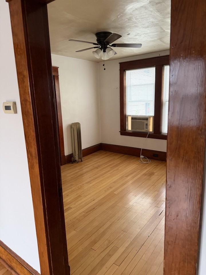 33 Canton St #1 - Photo 3 of 5