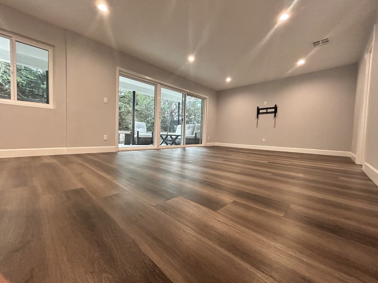 22700 Flamingo St #NA - Photo 6 of 38
