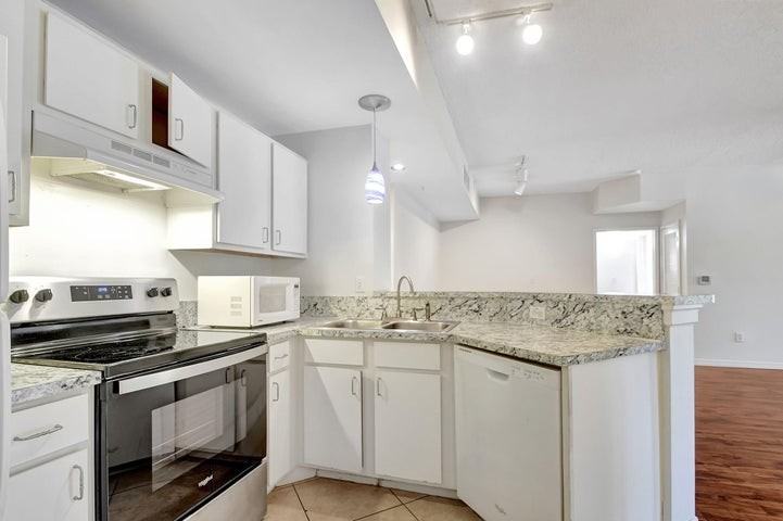 1200 Scotia Drive - Photo 3 of 8
