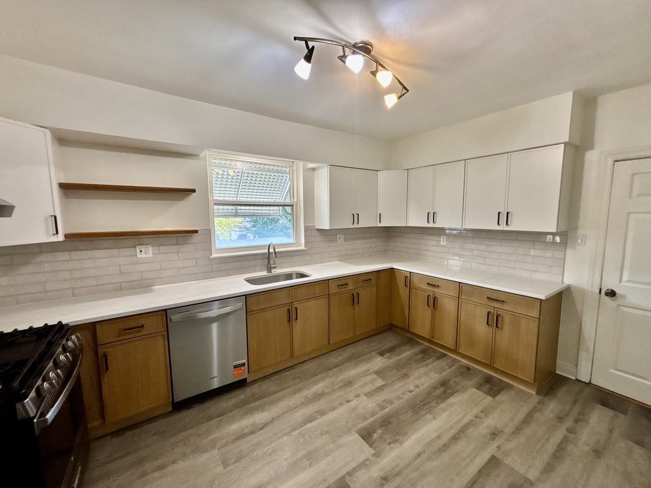 4510 N Menard Ave #2 - Photo 2 of 15