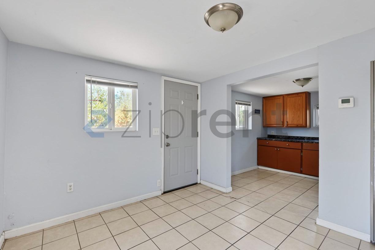949 E 3rd St - Photo 7 of 22