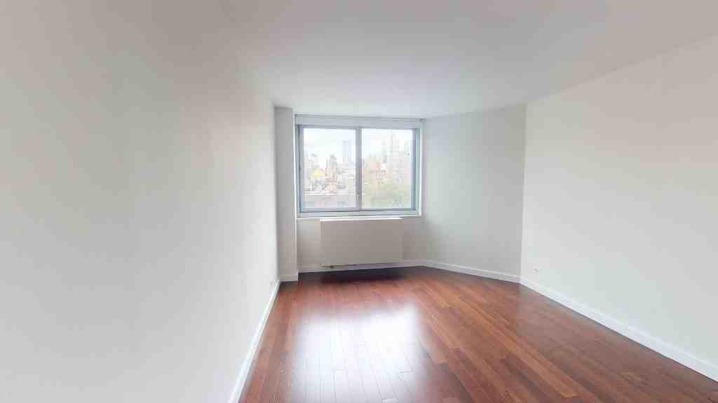 E 34th St #09N - Photo 5 of 14