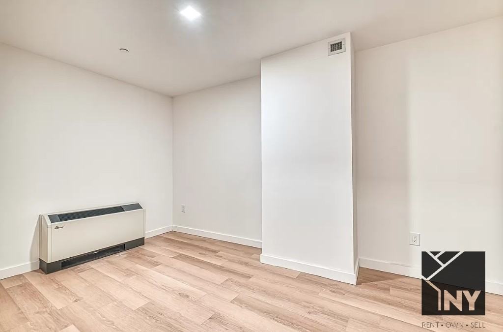 Broad St #1903 - Photo 5 of 12