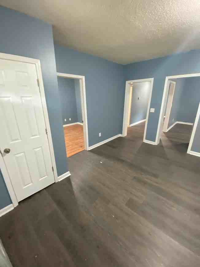 204 Hamilton St #1 - Photo 4 of 28