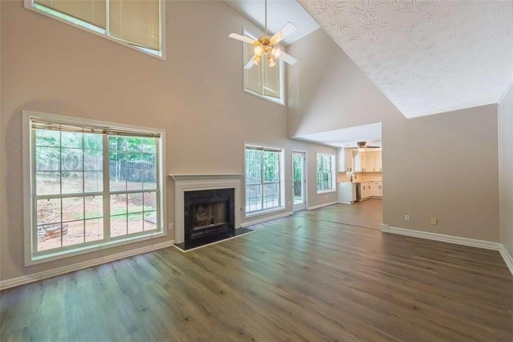 2685 Woodbine Hill Way - Photo 3 of 40