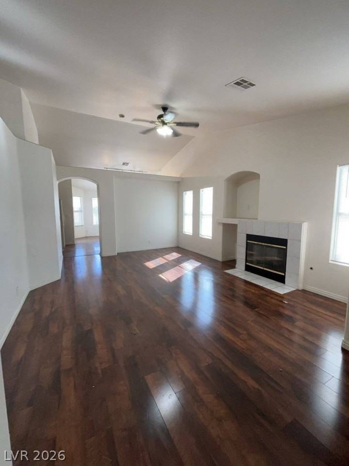 6643 Fallona Ave - Photo 3 of 15