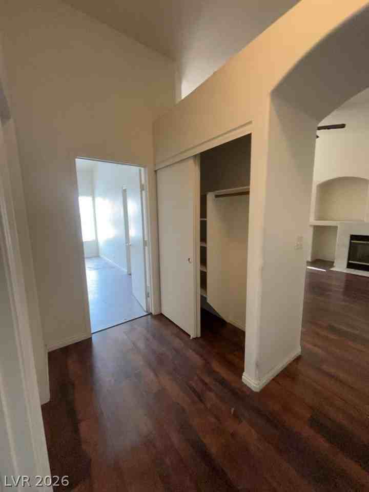 6643 Fallona Ave - Photo 7 of 15