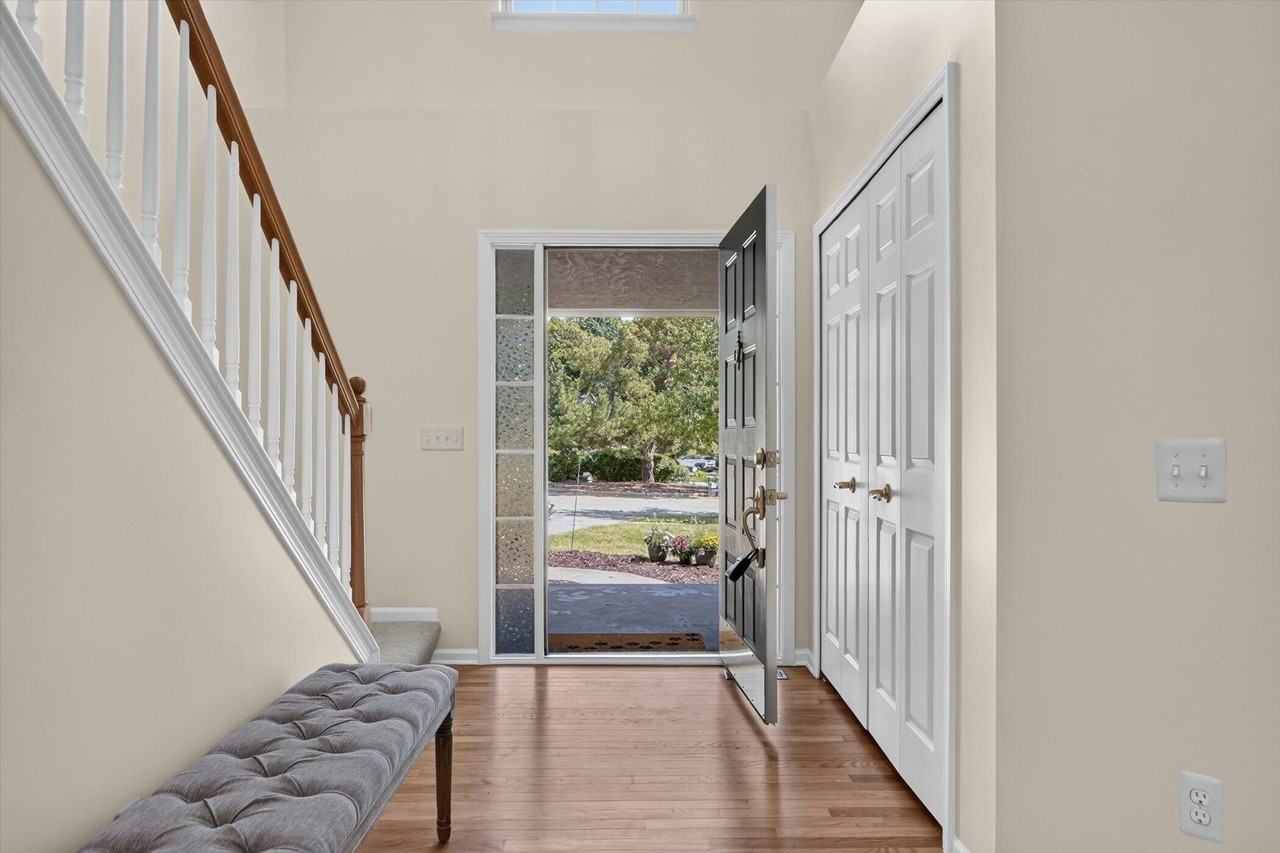 4905 Ravine Ct - Photo 3 of 50