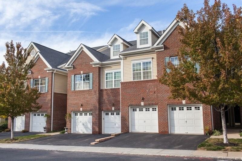 10 Taft Ln