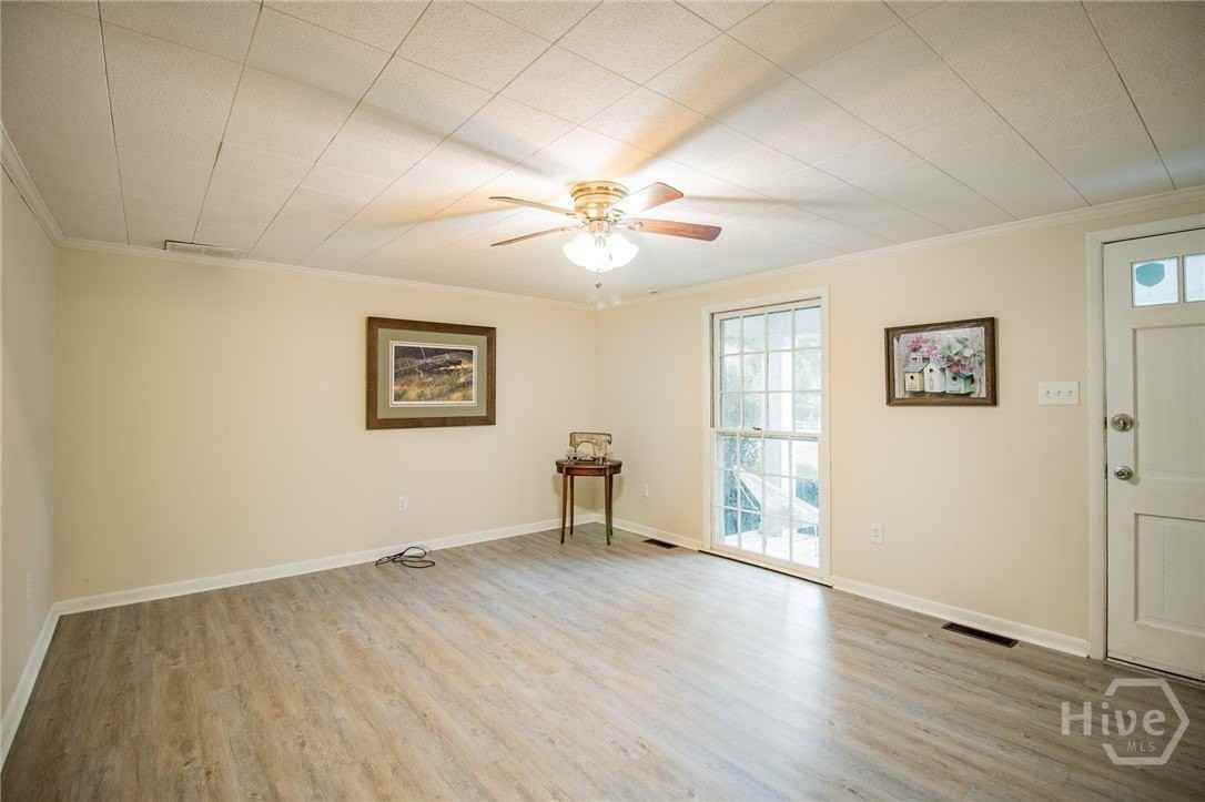 240 Adams Rd - Photo 5 of 50