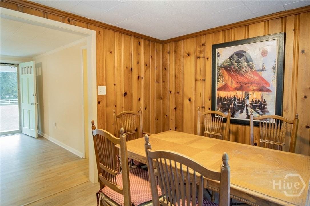 240 Adams Rd - Photo 7 of 50