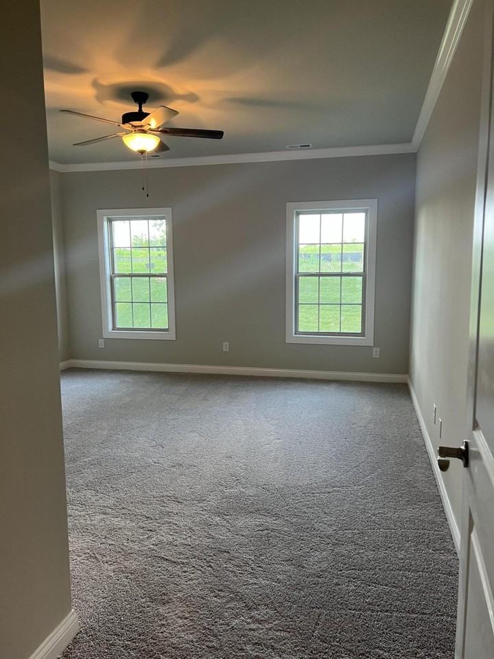 2745 Kearney Creek Ln - Photo 4 of 7