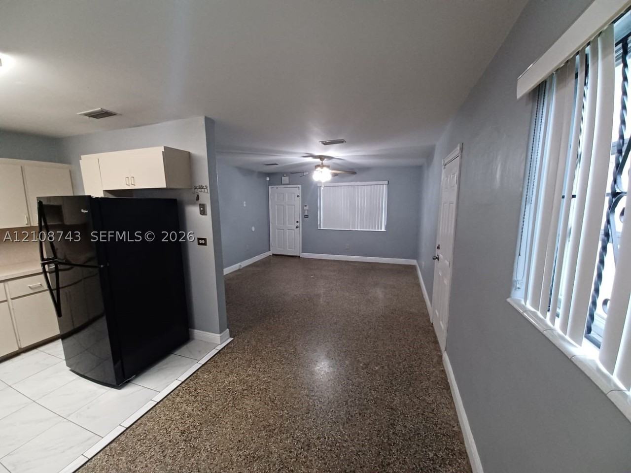 14731 Sw 104th Ct - Photo 4 of 7