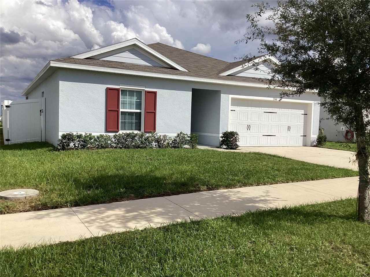 1344 Madison Cir - Photo 3 of 16