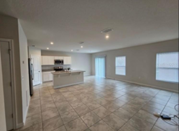 1344 Madison Cir - Photo 4 of 16