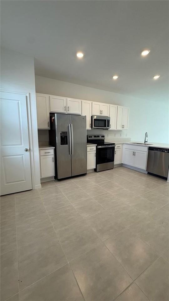 10645 Orbit Ter - Photo 3 of 27