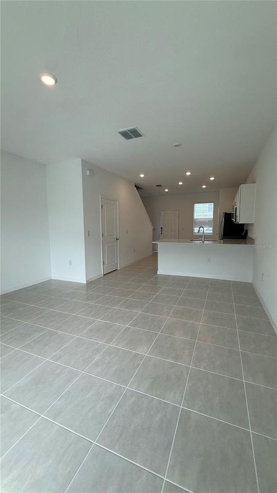 10645 Orbit Ter - Photo 4 of 27