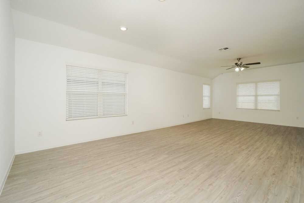14408 Penny Run - Photo 4 of 16