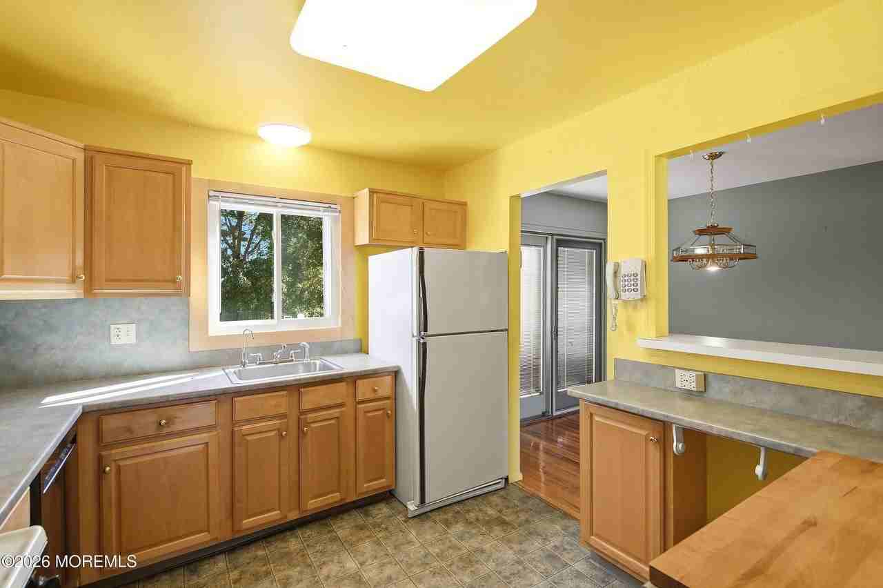 129 Poplar Way - Photo 5 of 11