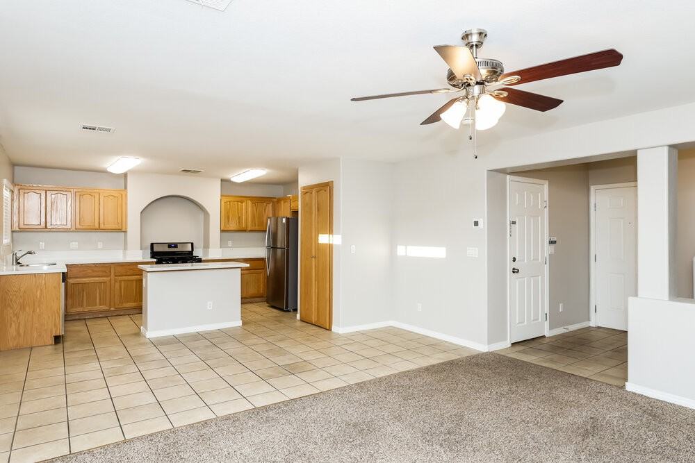 7480 Celosia St - Photo 7 of 17