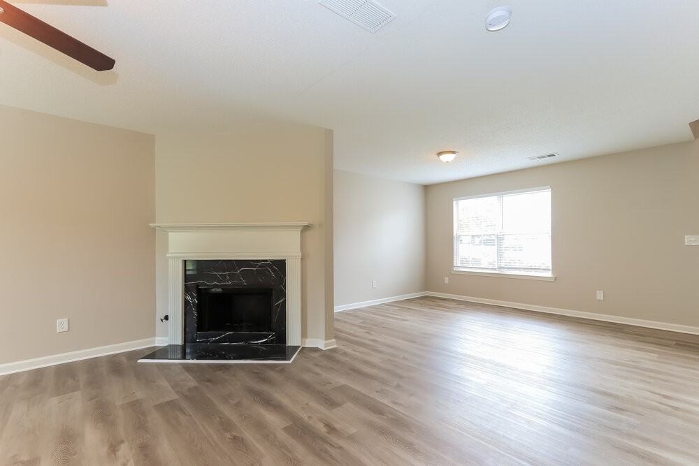 1008 Saint Augustine Pkwy - Photo 6 of 17