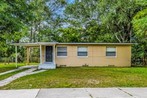 featured image of 4233 Katanga Dr N