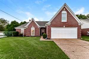 featured image of 1851 Gilden St