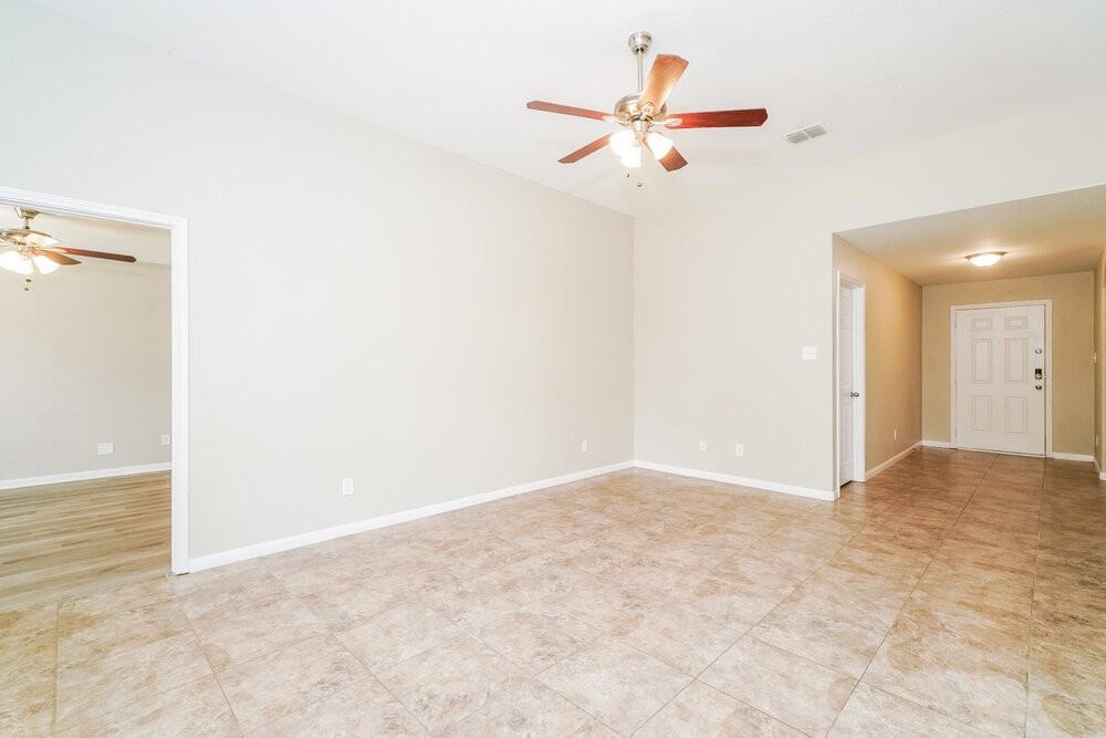 6114 Foster Mill Dr - Photo 5 of 16