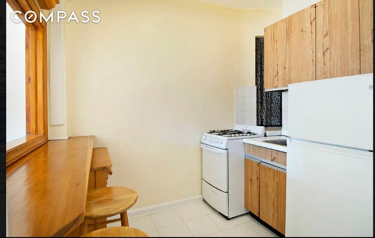 416 E 83rd St #4B - Photo 4 of 6