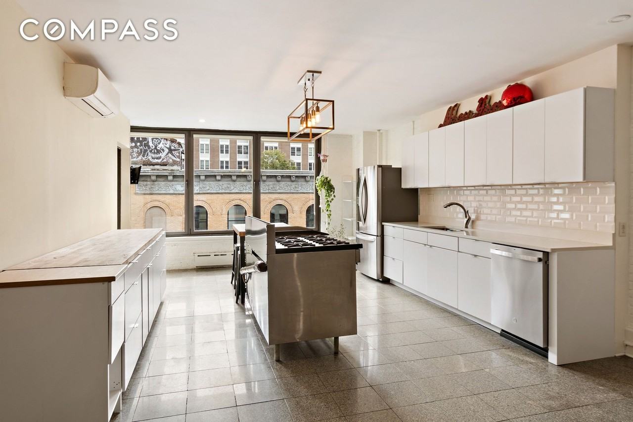 131 W 24th St #5-6 - Photo 5 of 10