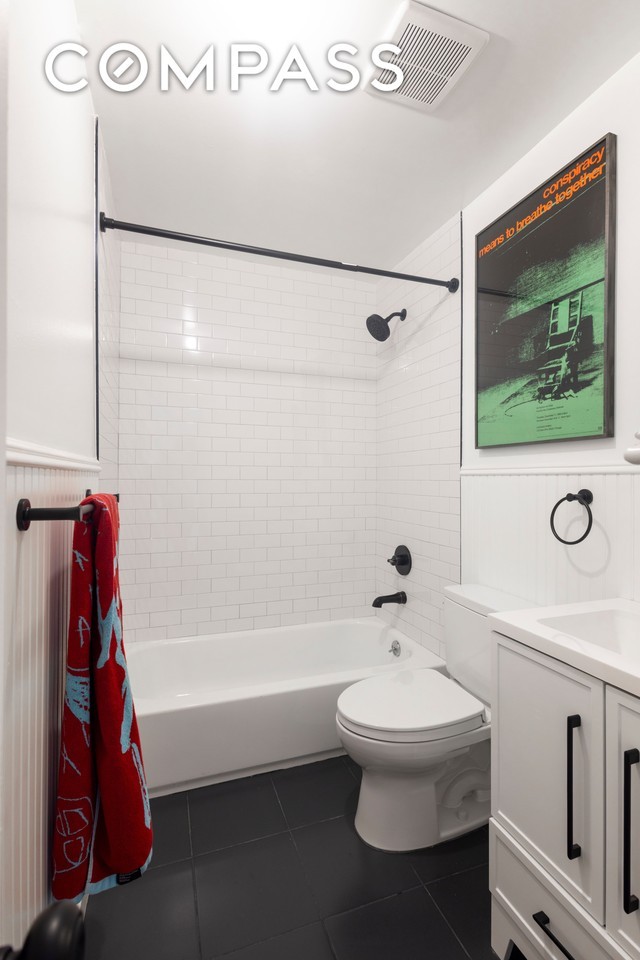 776 Putnam Ave #2 - Photo 7 of 7