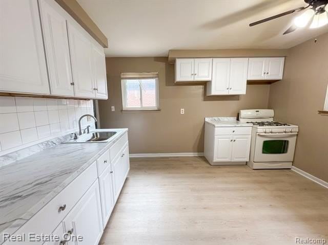5712 N Silvery Ln - Photo 4 of 12