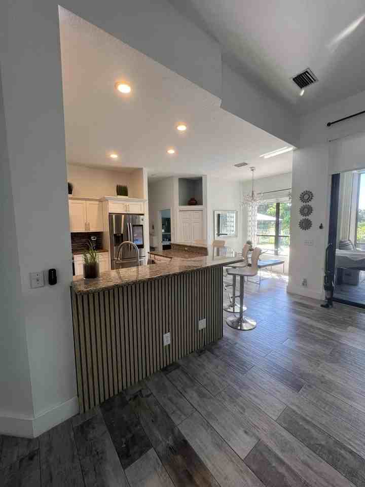 1714 Farmington Cir - Photo 6 of 22