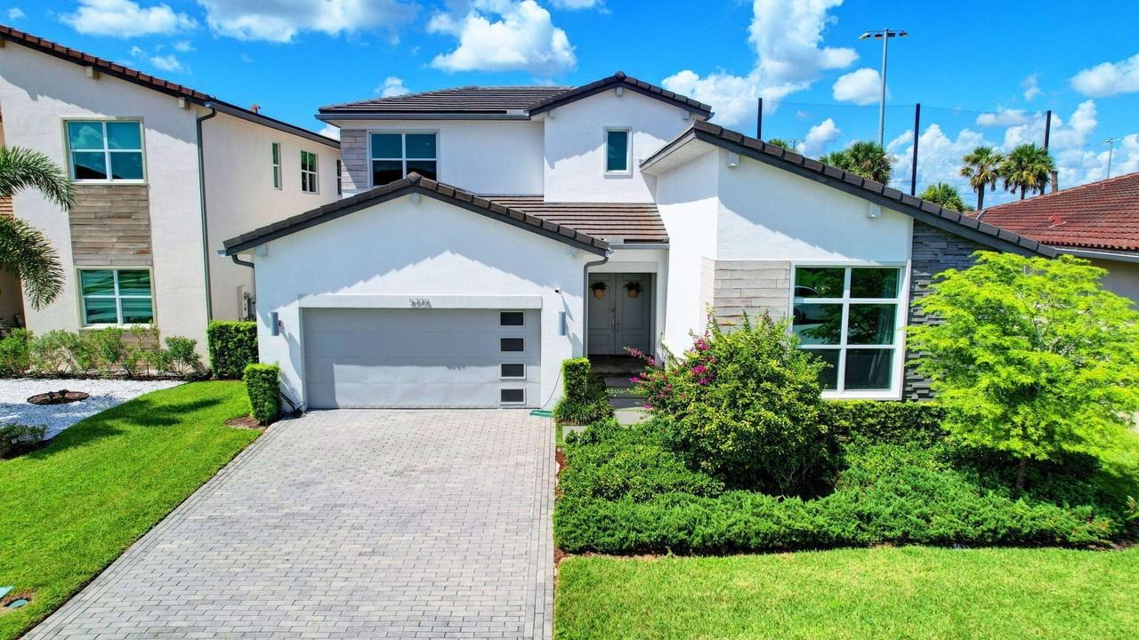 5209 Beland Dr