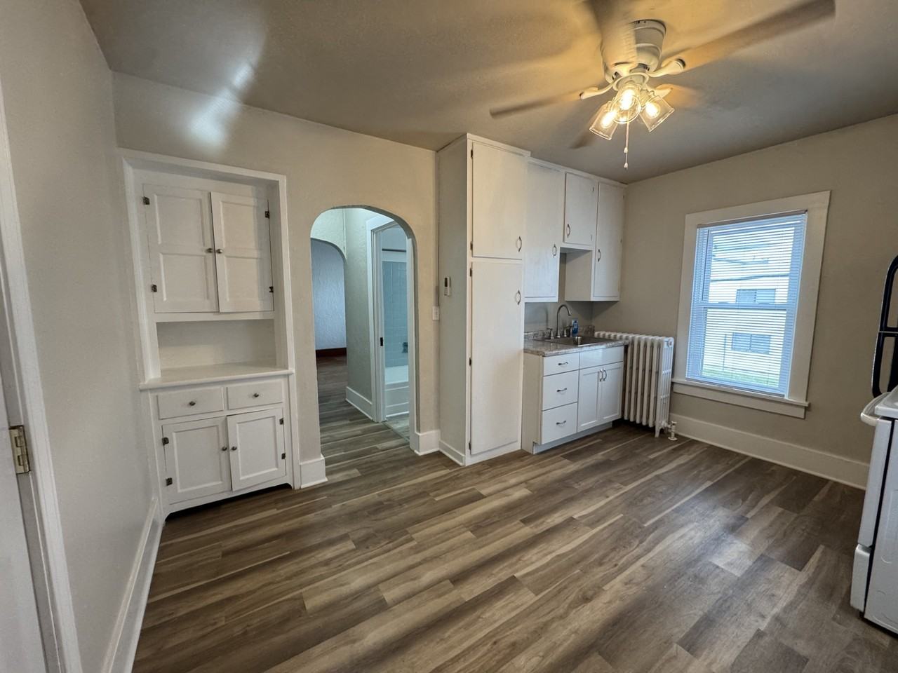 230 West Lawrence Avenue #A - Photo 7 of 19