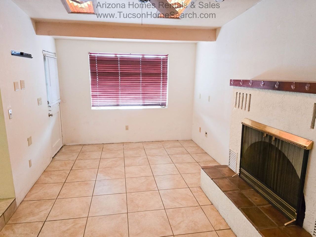 6802 E Kenyon Dr - Photo 4 of 10